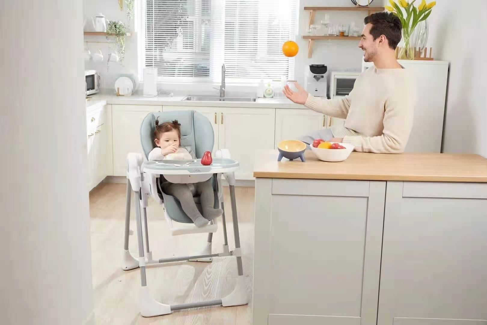 High Feeding Chair With rocking and music